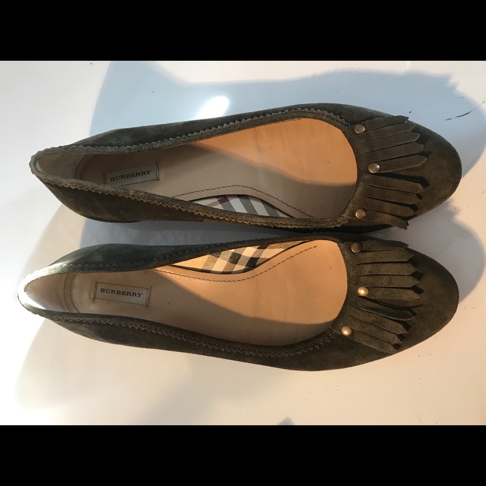 Olive Burberry Flats